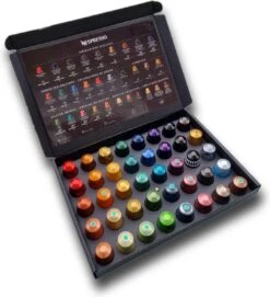 Koffie Proeverij Pakket Groot 40 Stuks Verschillende Smaken Met Mystery Card 'Get Well Soon' Met Persoonlijke (video) Boodschap | Verjaardag | Sinterklaas | Kerstpakket | Vaderdag | Moederdag | Jubileum | Valentijnsdag 16 Koffie Proeverij Pakket Groot 40 Stuks Verschillende Smaken Met Mystery Card 'Get Well Soon' Met Persoonlijke (video) Boodschap | Verjaardag | Sinterklaas | Kerstpakket | Vaderdag | Moederdag | Jubileum | Valentijnsdag -Koffie Tijd Winkel 1093x1200 1