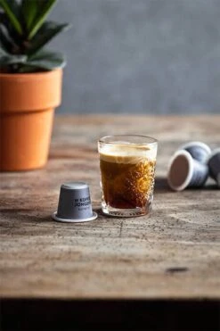 Biologisch Afbreekbare Koffiecups - Ristretto 60x - De Koffiejongens 7 Biologisch Afbreekbare Koffiecups - Ristretto 60x - De Koffiejongens -Koffie Tijd Winkel 800x1200 8